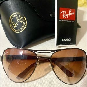 New RayBan Aviator sunglasses